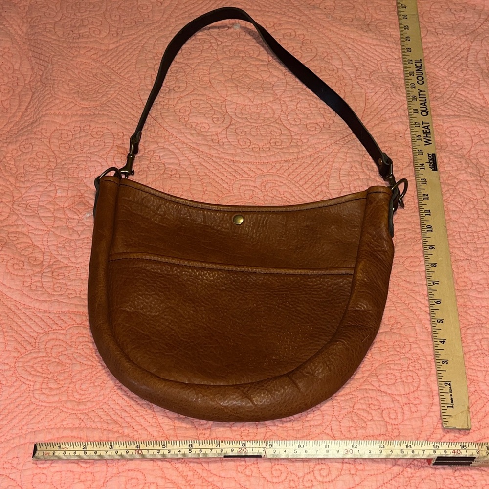 Go Forth Goods Celeste Medium Brown Saddle Leathe… - image 1